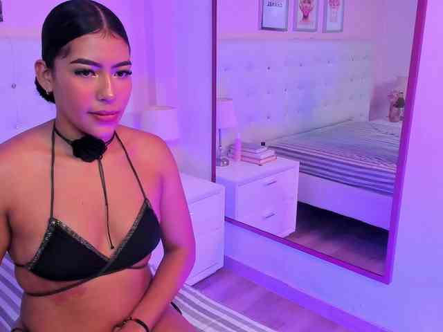 YunnyFox webcam