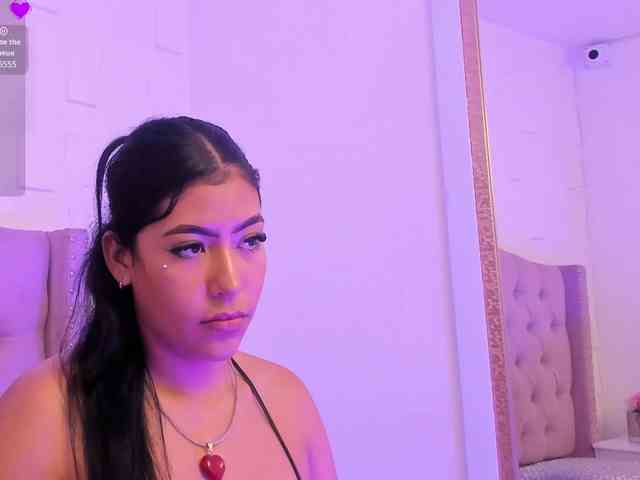 YunnyFox webcam