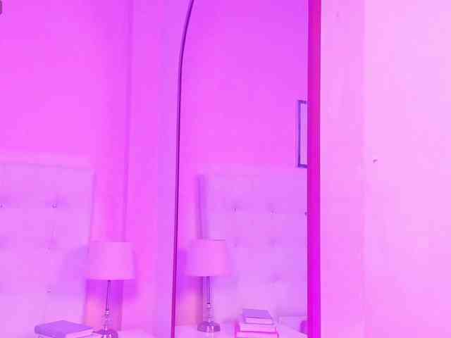 AndreaNavas webcam