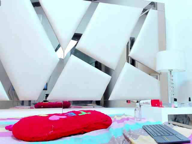 AndreaNavas webcam