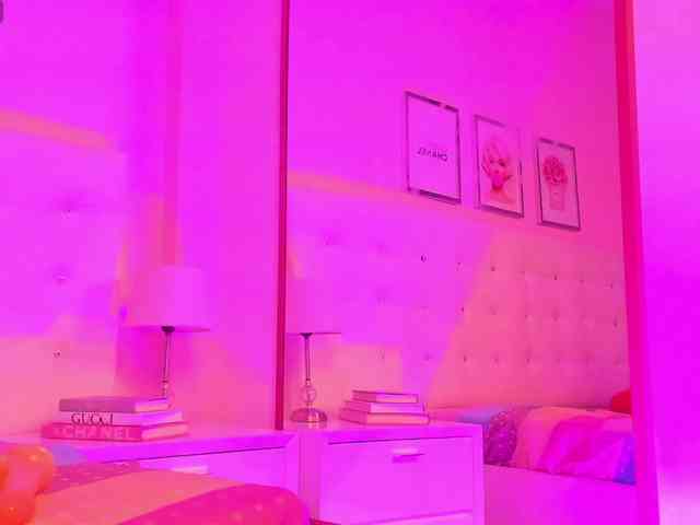 AndreaNavas webcam