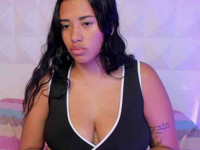 AndreaNavas webcam