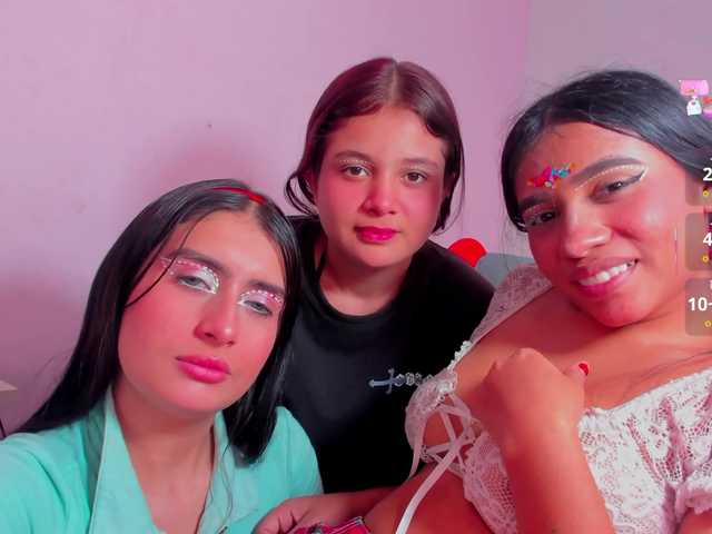 Lusty-Ladiiees – webcam model profile photo