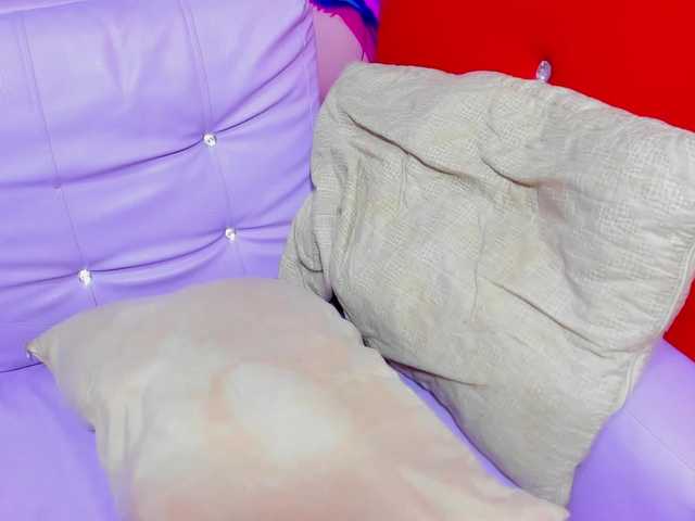 Daring-Latinavip's BongaCams show and profile