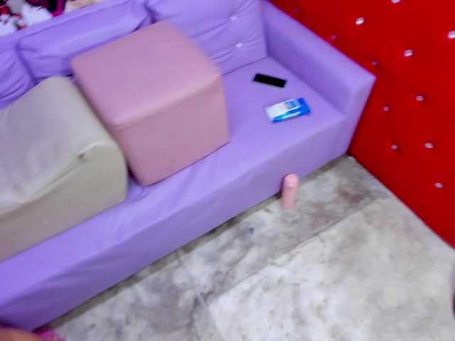 Daring-Latinavip's BongaCams show and profile