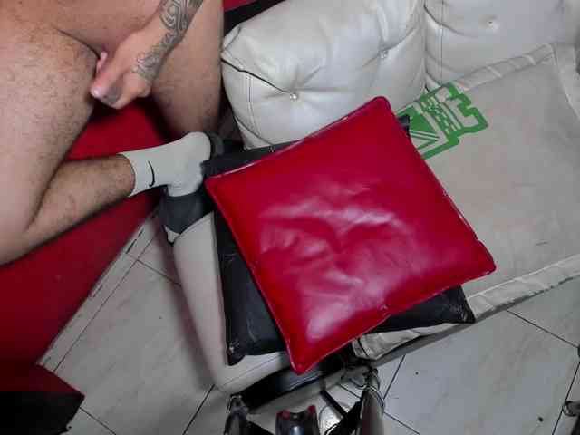 Daring-Latinavip webcam