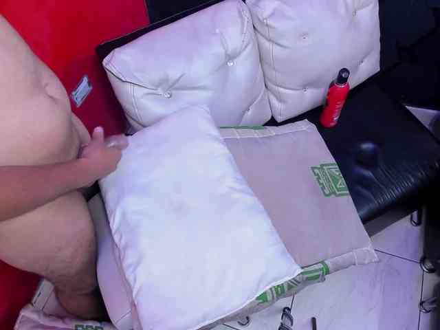 Daring-Latinavip webcam