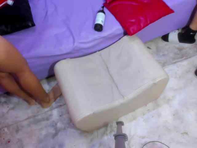 Daring-Latinavip webcam