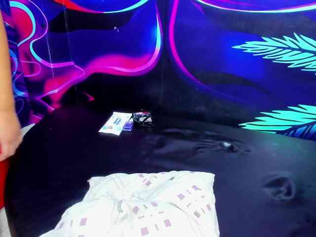 Daring-Latinavip webcam