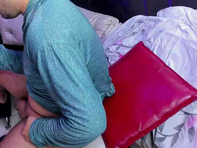 Daring-Latinavip webcam