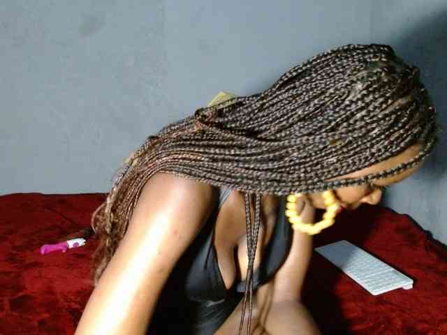 SuUGABABE webcam