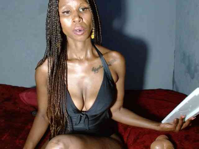 SuUGABABE webcam