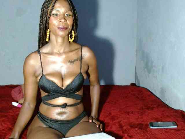 SuUGABABE webcam
