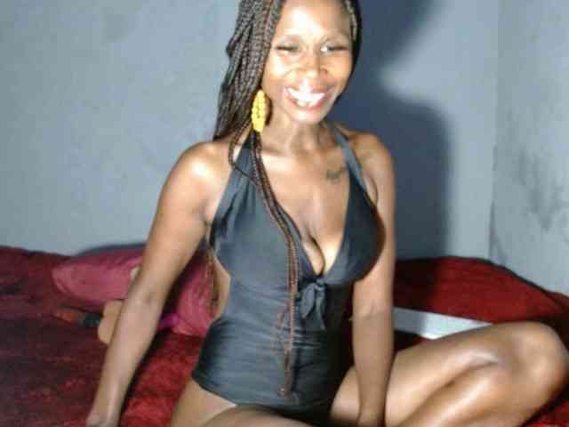 SuUGABABE webcam
