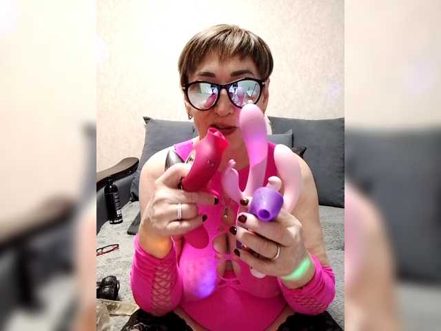 Slutty Zilay1965 wants you to fuck her body now Zilay1965 from BongaCams