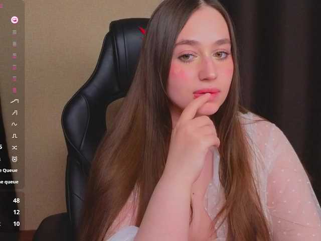 AliceMur's BongaCams show and profile