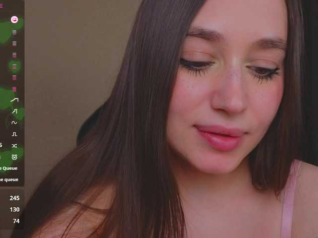 AliceMur's BongaCams show and profile