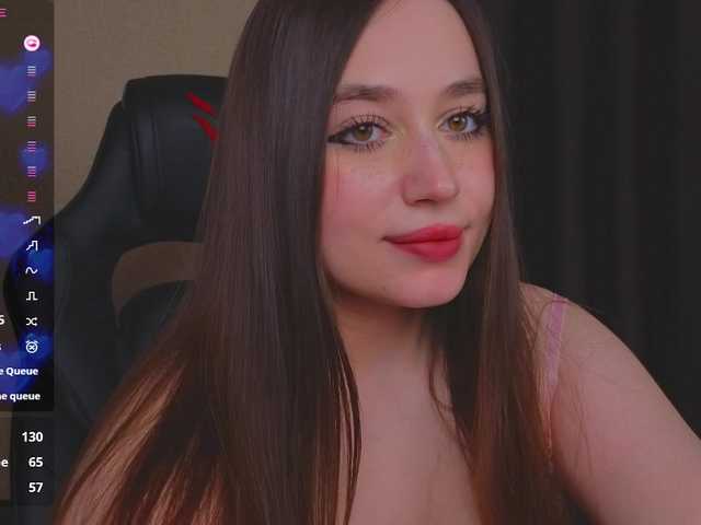 AliceMur's BongaCams show and profile