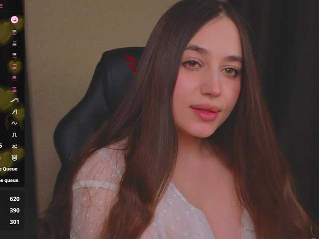 AliceMur's BongaCams show and profile