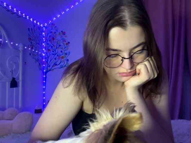 MoiraSesay webcam