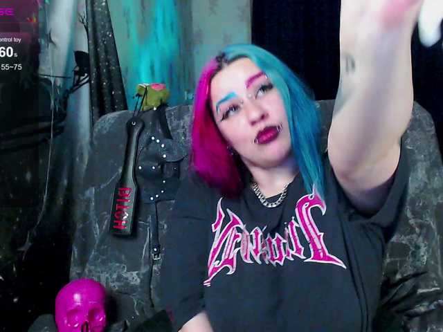 NeonNectar's BongaCams show and profile