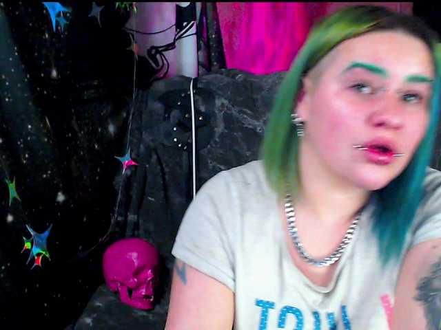 NeonNectar's BongaCams show and profile