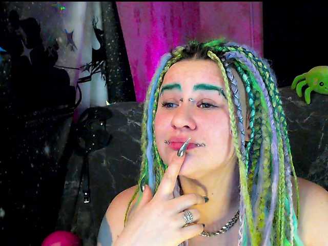 NeonNectar's BongaCams show and profile