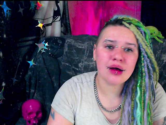 NeonNectar's BongaCams show and profile