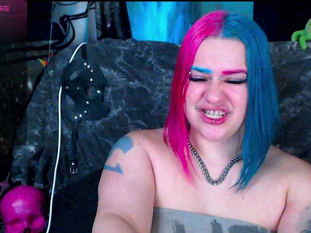 NeonNectar's BongaCams show and profile