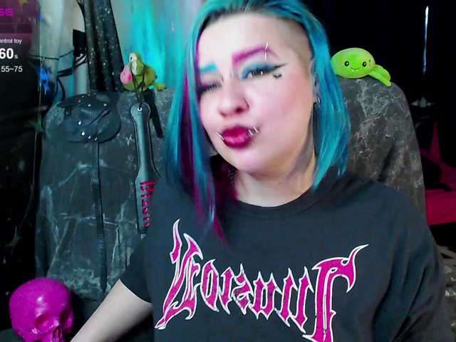 NeonNectar's BongaCams show and profile