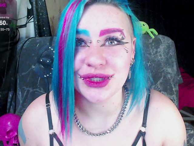 NeonNectar's BongaCams show and profile