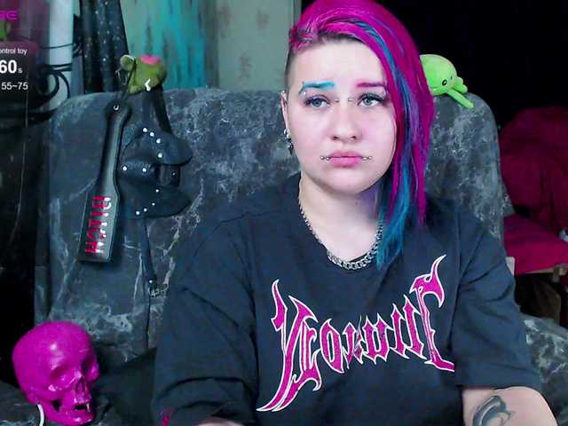 NeonNectar's BongaCams show and profile