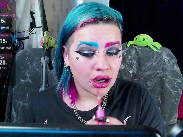 NeonNectar's BongaCams show and profile