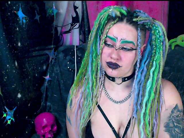 NeonNectar's BongaCams show and profile