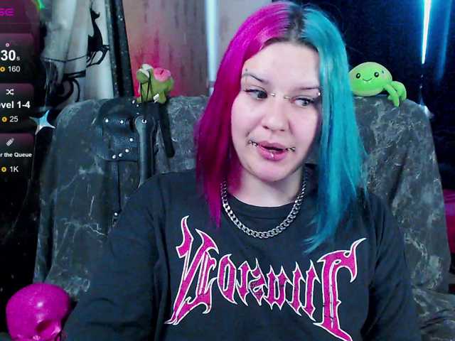 NeonNectar's BongaCams show and profile