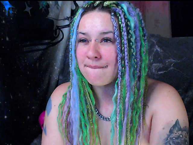 NeonNectar's BongaCams show and profile
