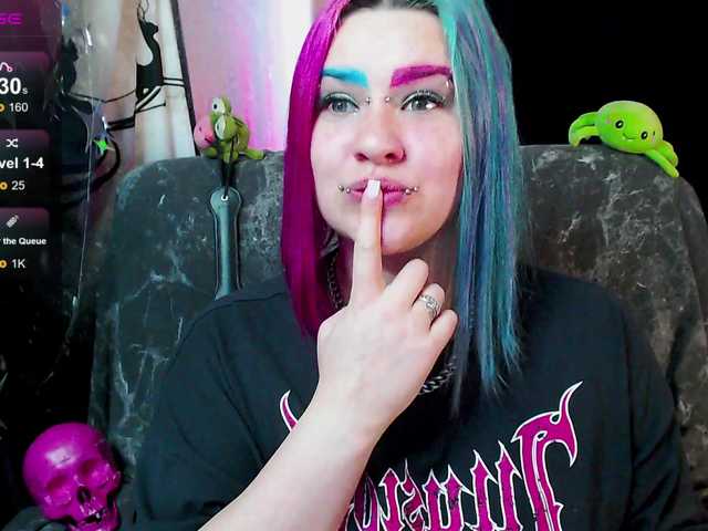 NeonNectar's BongaCams show and profile