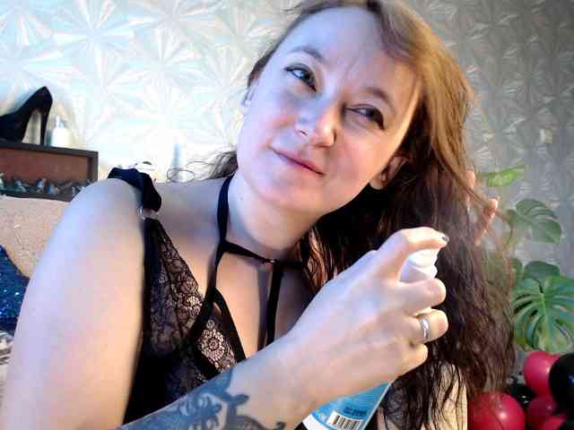 MaryLu23 webcam