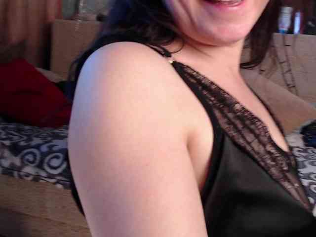 MaryLu23 webcam