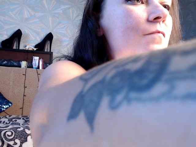 MaryLu23 webcam