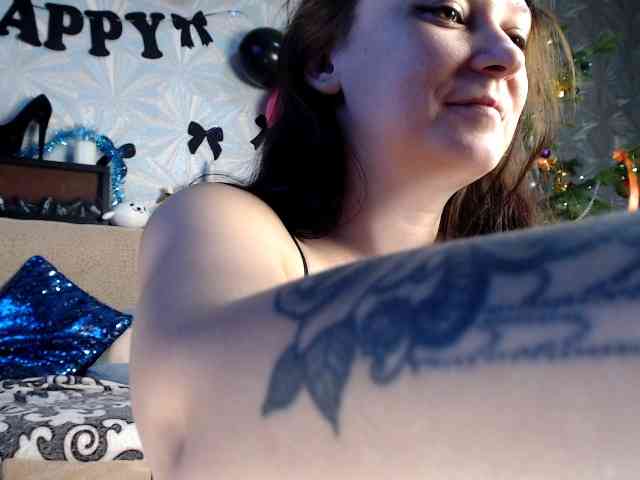 MaryLu23 webcam
