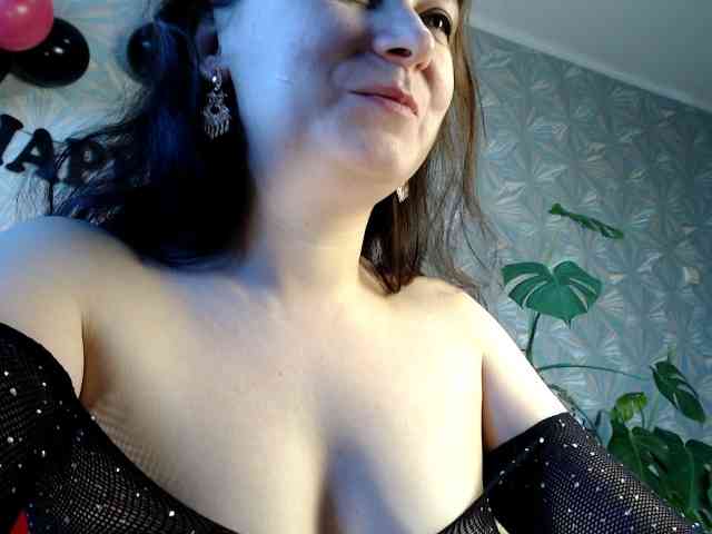 MaryLu23 webcam