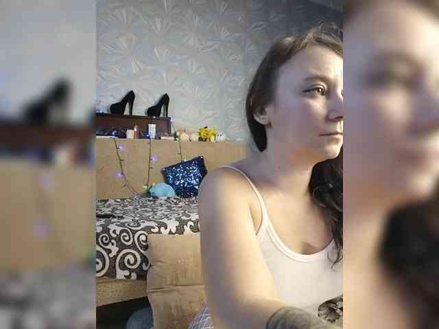 MaryLu23 webcam
