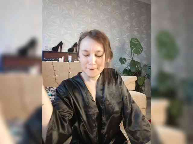 MaryLu23 webcam