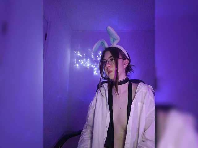 Sweet-Astarte's BongaCams show and profile