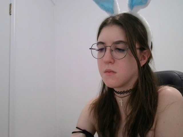 Sweet-Astarte – webcam model profile photo