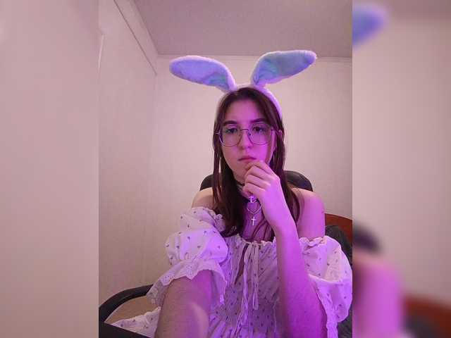 Sweet-Astarte – webcam model profile photo