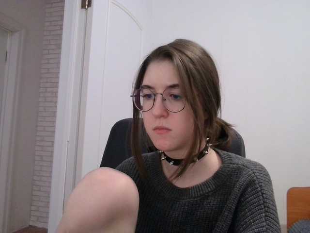 Sweet-Astarte webcam