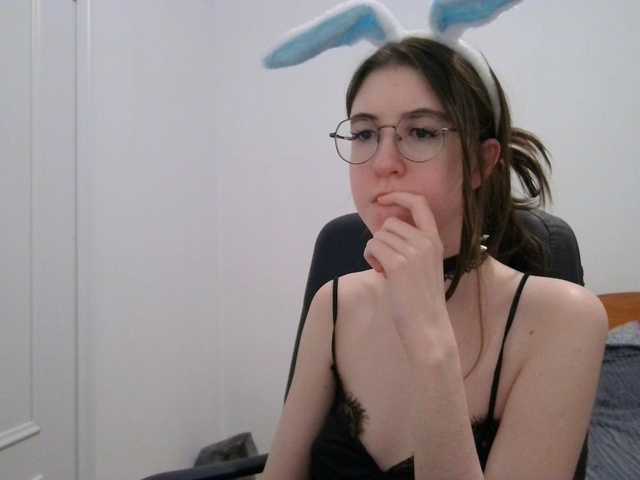 Sweet-Astarte – webcam model profile photo