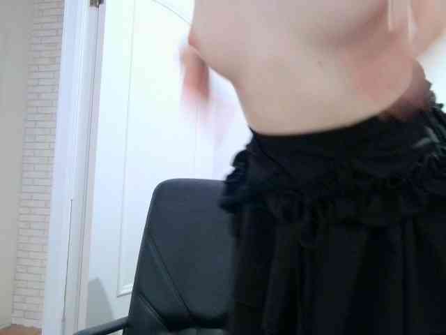 Sweet-Astarte webcam